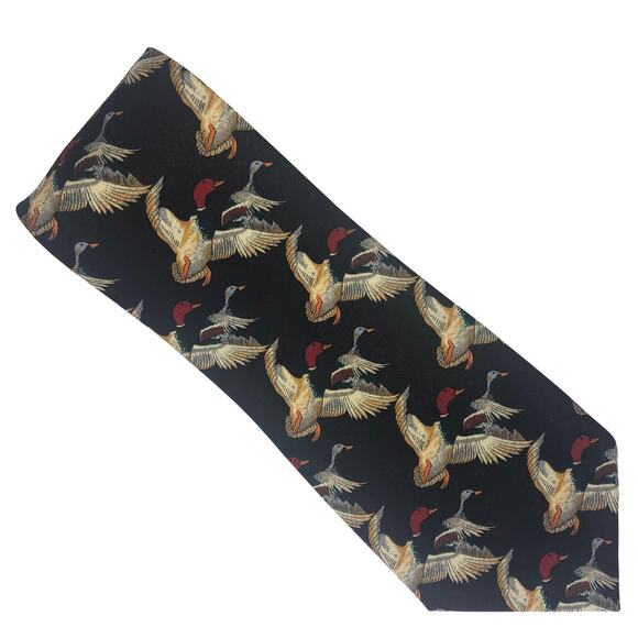 Flying Ducks Tie - Picture 2 of 5
